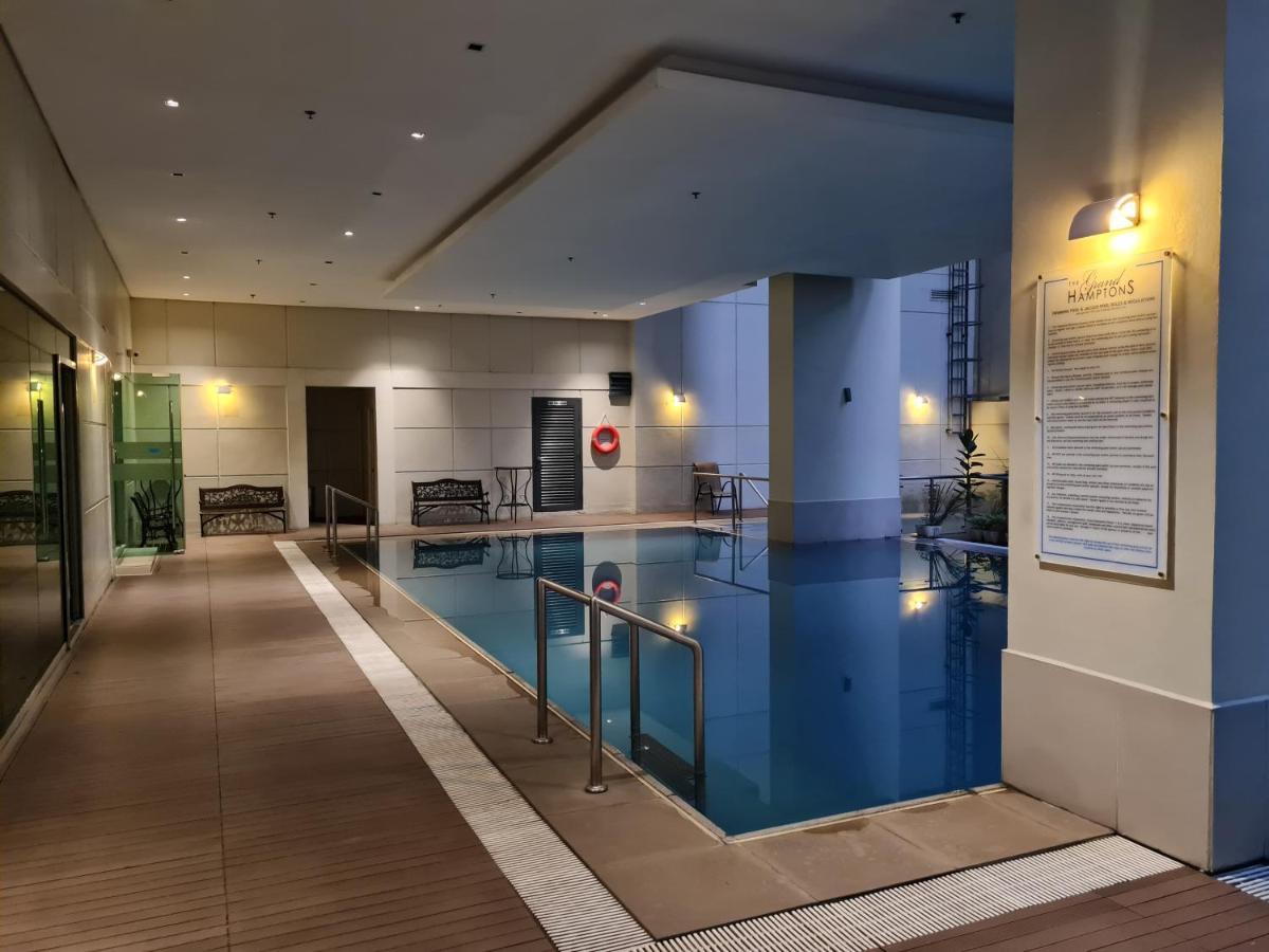 ماكاتي Huge Condo Unit Near Burgos Circle, St Lukes, Shangri-La - P Hamptons T1 المظهر الخارجي الصورة