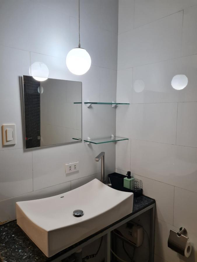 ماكاتي Huge Condo Unit Near Burgos Circle, St Lukes, Shangri-La - P Hamptons T1 المظهر الخارجي الصورة