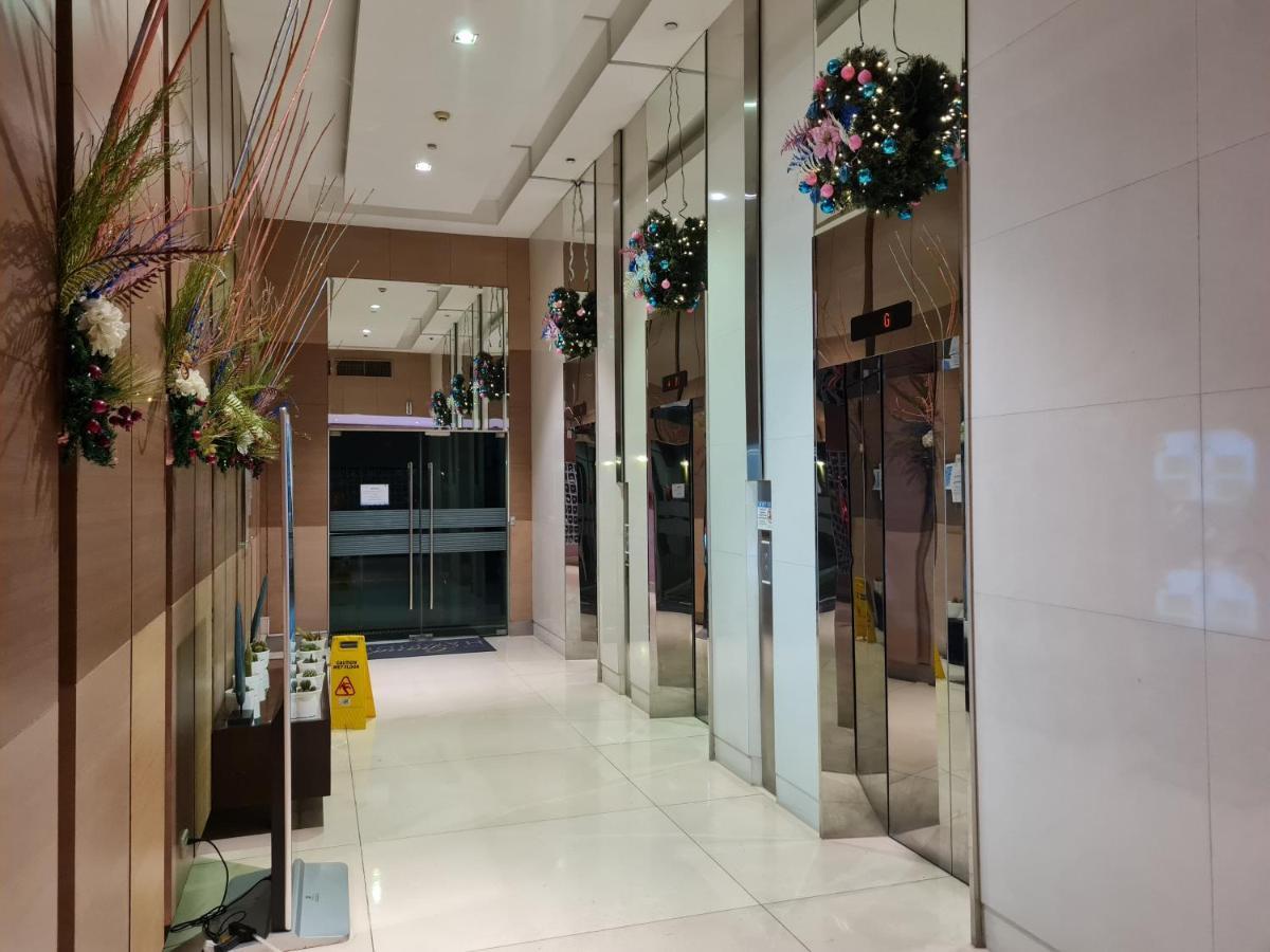 ماكاتي Huge Condo Unit Near Burgos Circle, St Lukes, Shangri-La - P Hamptons T1 المظهر الخارجي الصورة