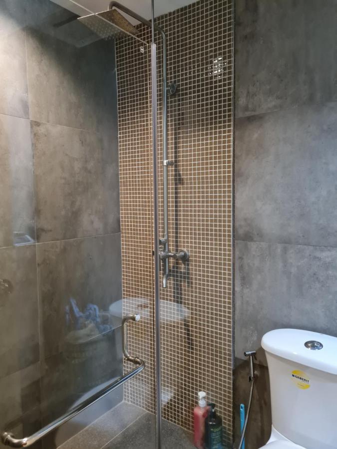 ماكاتي Huge Condo Unit Near Burgos Circle, St Lukes, Shangri-La - P Hamptons T1 المظهر الخارجي الصورة